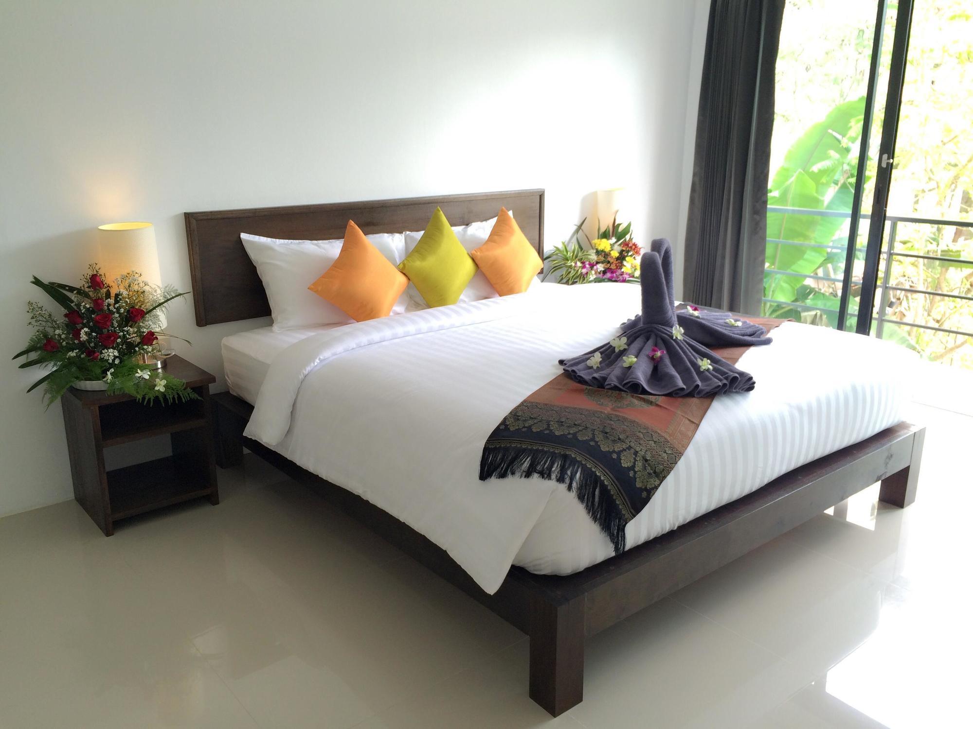 The Seashore Kamala Service Apartment Exterior foto
